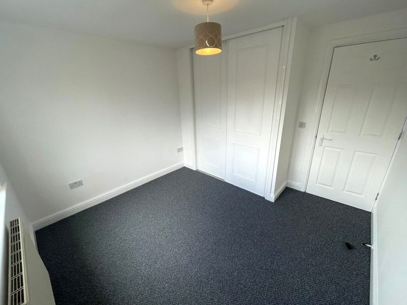 Oliver Lane Great Sutton